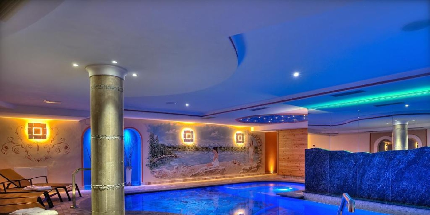 Hotel MADONNA DELLE NEVI****