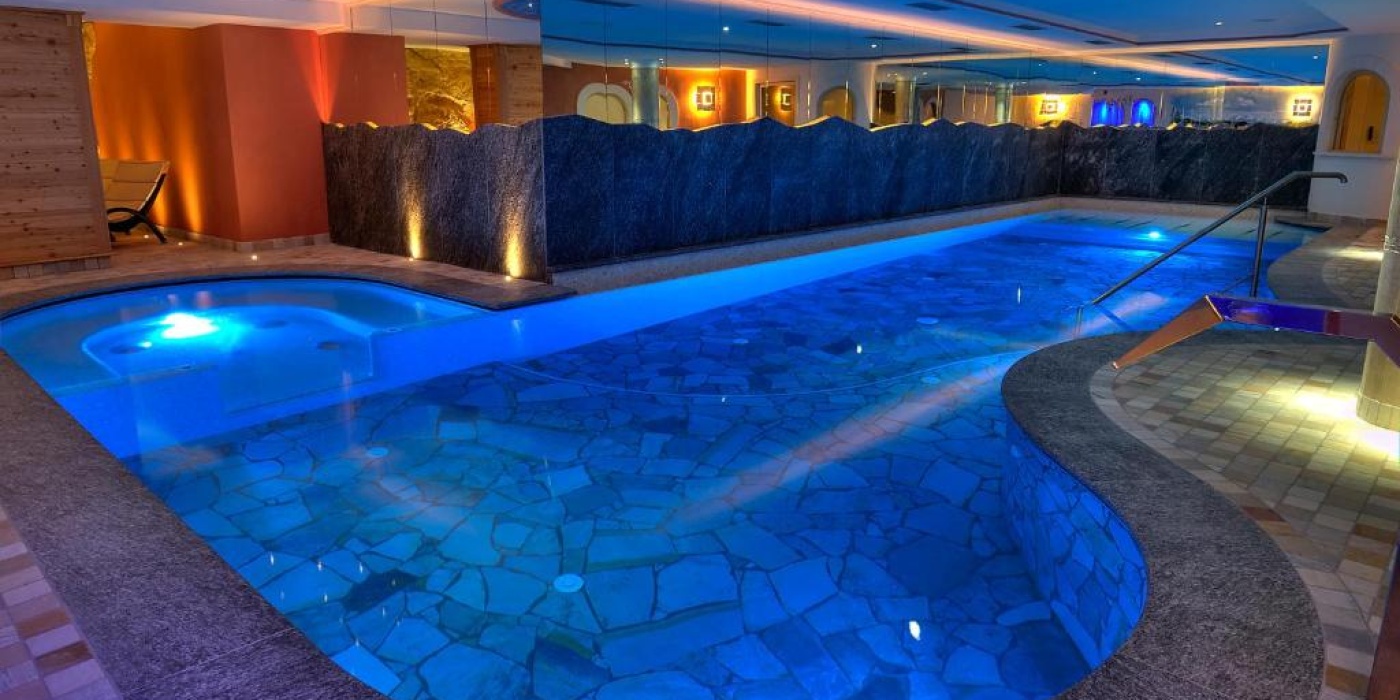 Hotel MADONNA DELLE NEVI****