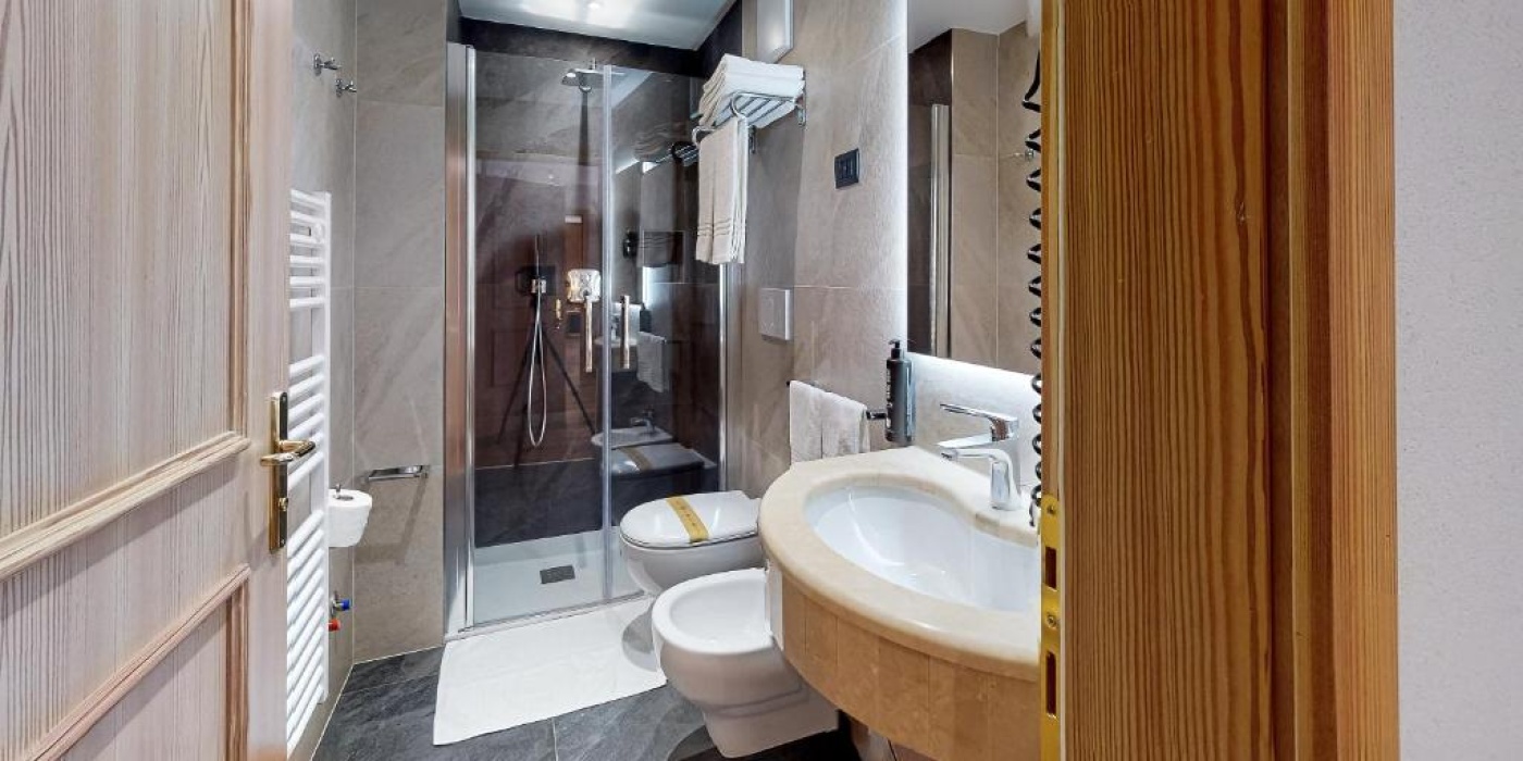 Hotel MADONNA DELLE NEVI****