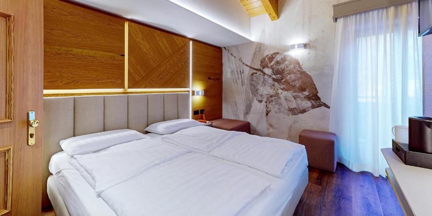 Hotel MADONNA DELLE NEVI****